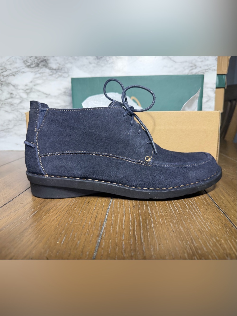 Clarks Shoes Women's 10 W Nikki Class Chukka Moc Boots Suede Leather Navy Blue